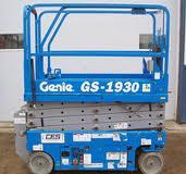 19 FOOT SCISSOR LIFT