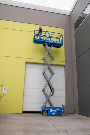 19+FOOT+SCISSOR+LIFT