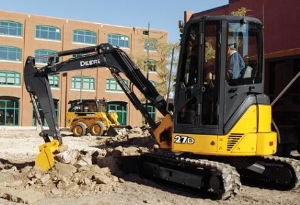 2.5-3+TON+EXCAVATOR
