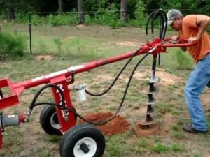 TOW+BEHIND+AUGER